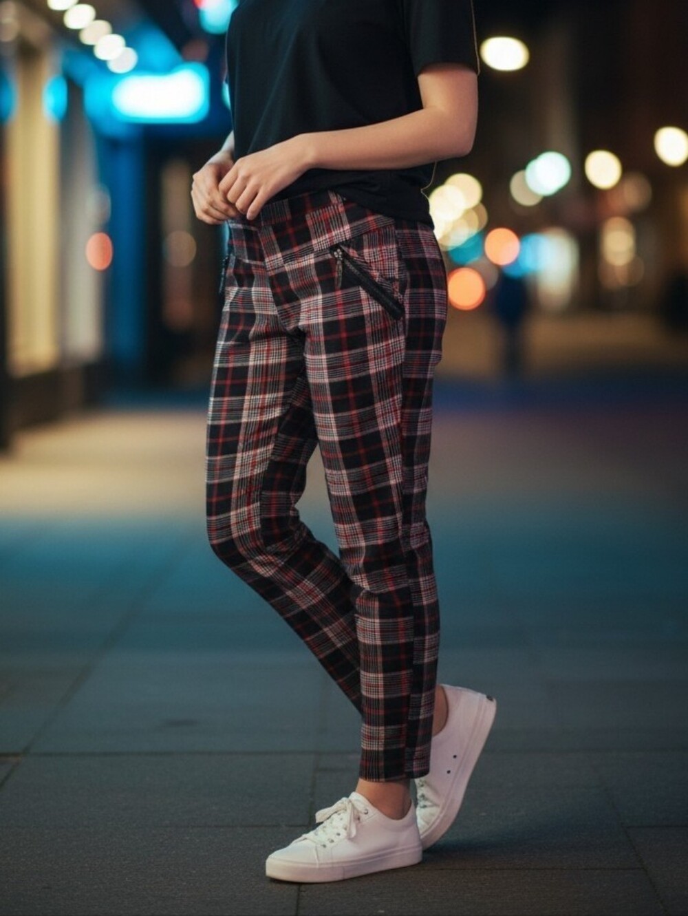 Coco + Carmen Black & Red Plaid Skinny Pants